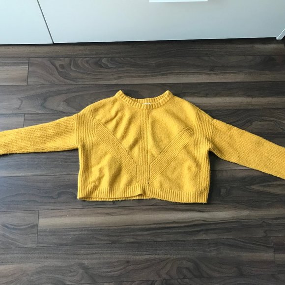 Orange/yellow/gold sweater - Picture 1 of 3